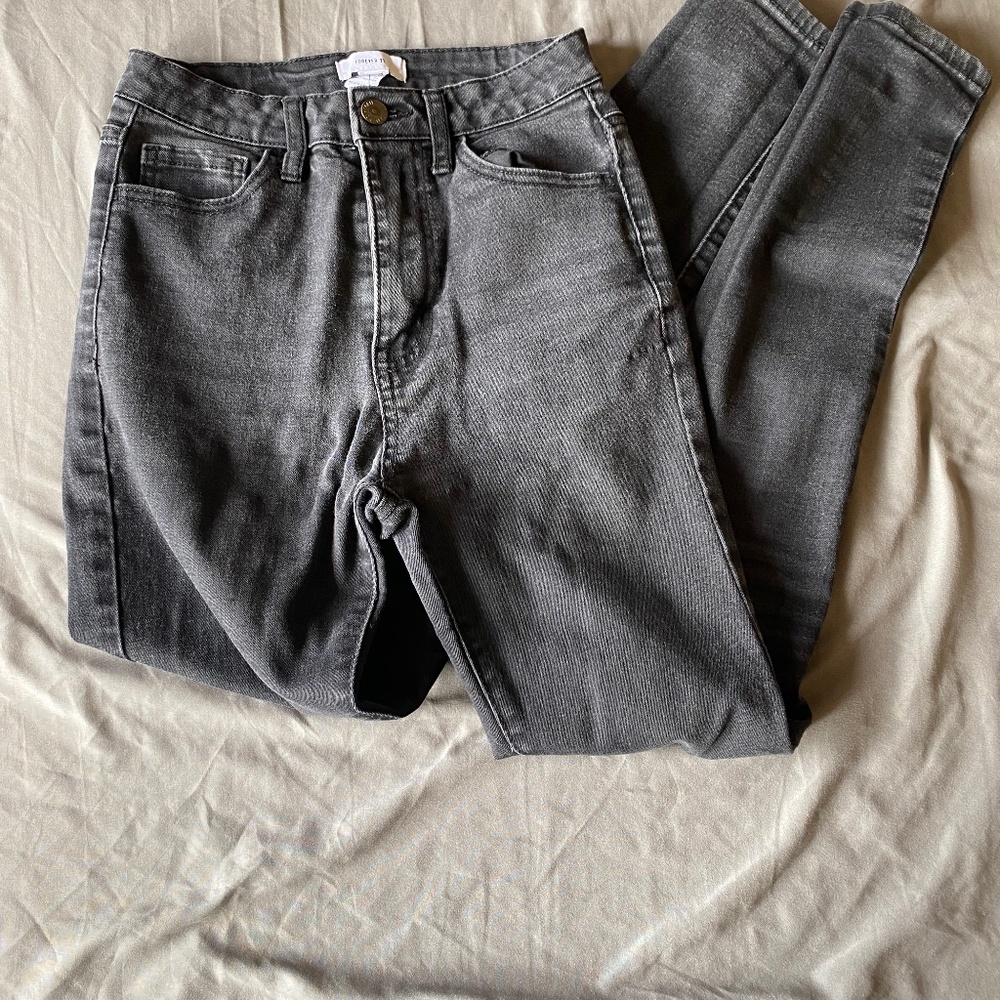 Black forever 21 jeans